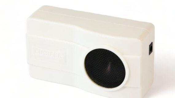 Maison Aurouze Repousseur à ultrasons pile et secteur face